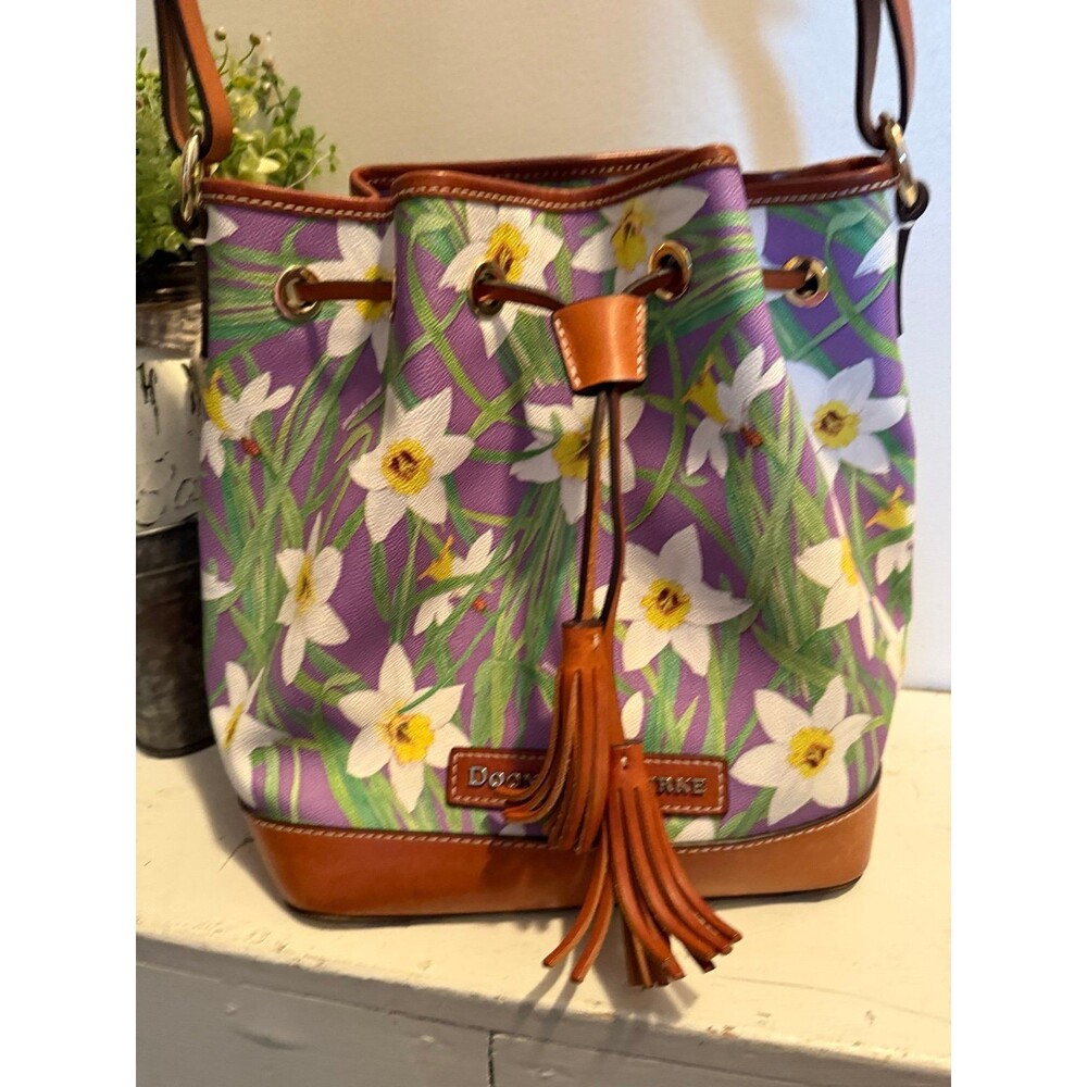 Dooney & Bourke Lavender Daffodil Botanical Collection Drawstring Purse EUC